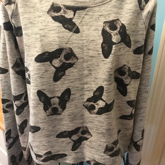 Forever 21 Sweatshirt - Picture 2 of 8